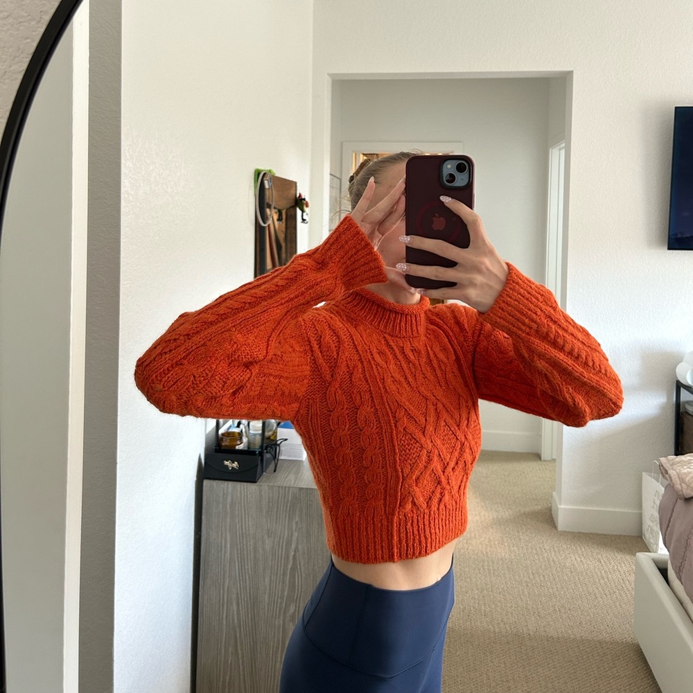 Aritizia Wilfred Free Annika Sweater - Picture 2 of 7